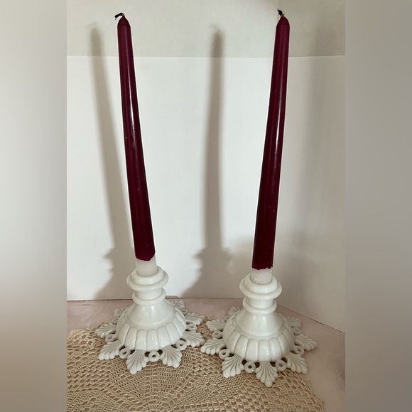 Vintage White Milk Glass Ring & Petal pattern candlesticks by Westmoreland - Picture 1 of 13